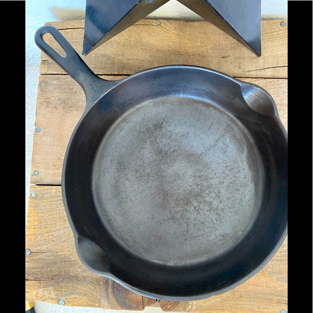Griswold Cast Iron No 7 Pan 701 🍳 E1